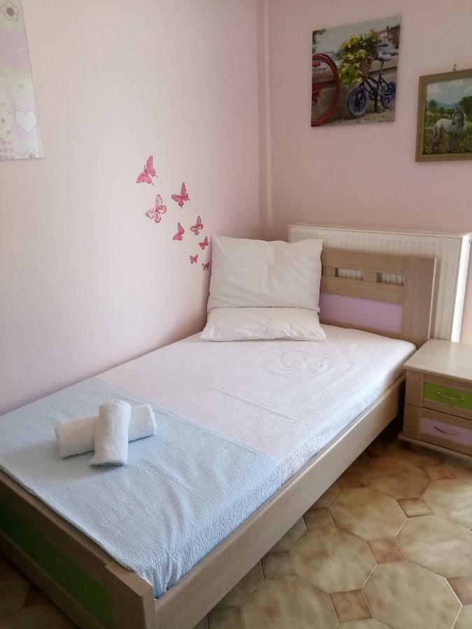 Ferienwohnung Iliahtida Chalkís Exterior foto